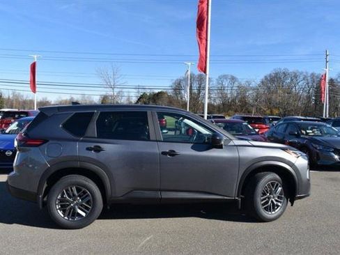 Certified 2025 Nissan Rogue S AWD/4WD image 2