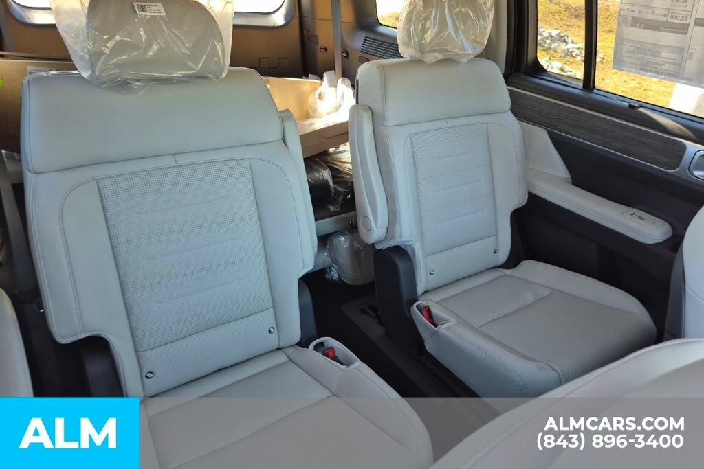 Certified 2026 Hyundai Santa Fe Limited FWD image 21