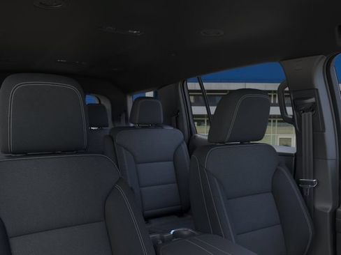 New 2027 Chevrolet Traverse LT w/ Driver Confidence Package FWD image 24