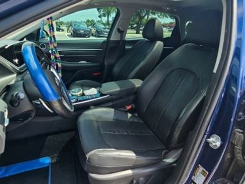 Used 2022 Hyundai Sonata Limited w/ Cargo Package FWD image 8