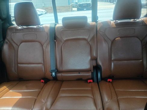 Used 2022 RAM 1500 Limited AWD/4WD image 10