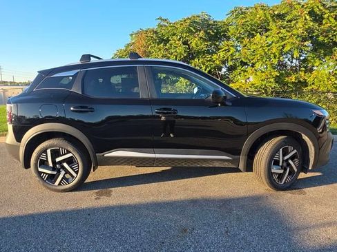 New 2026 Nissan Kicks SV w/ SV Premium Package image 22