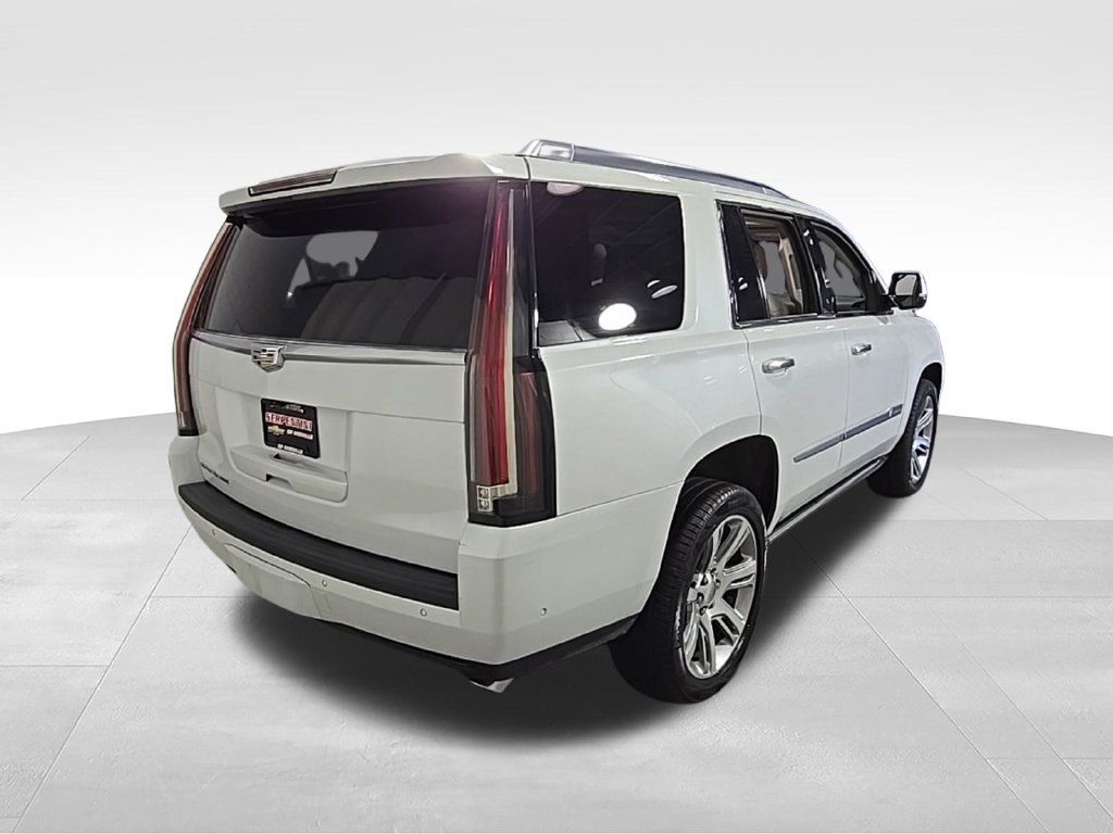 Used 2019 Cadillac Escalade Premium Luxury AWD/4WD image 8