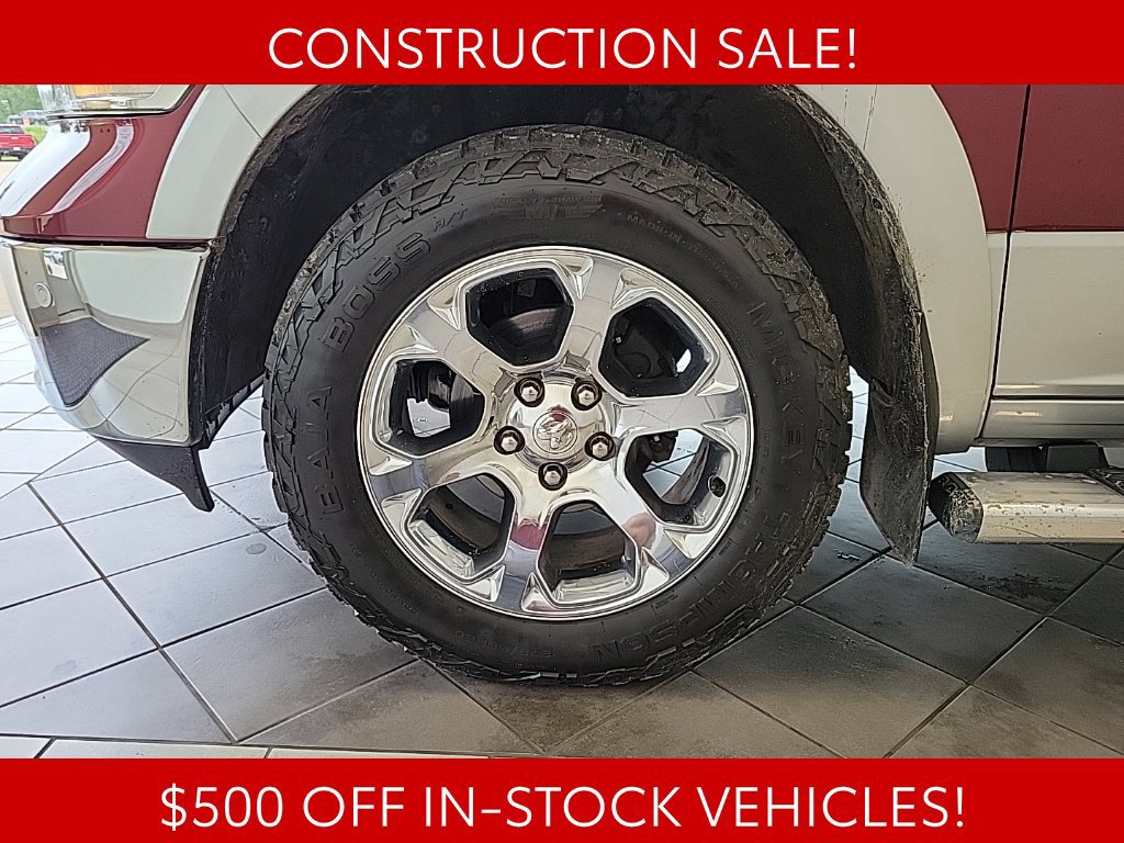 Used 2018 RAM 1500 Laramie w/ Convenience Group AWD/4WD image 20