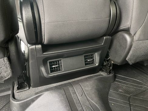 Used 2022 Chevrolet Silverado 2500 LT w/ Fleet Comfort Package image 22