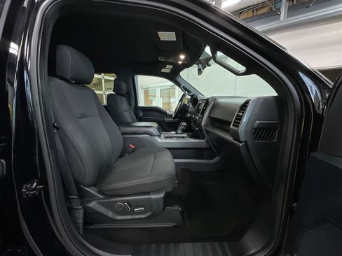 Used 2017 Ford F150 XLT w/ Equipment Group 302A Luxury AWD/4WD image 25