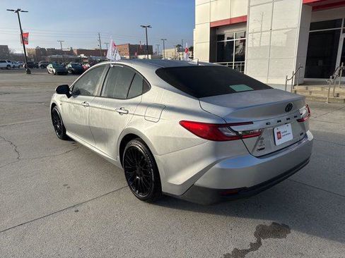 Certified 2025 Toyota Camry LE image 7