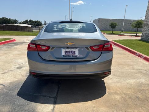 Used 2024 Chevrolet Malibu LT FWD image 15
