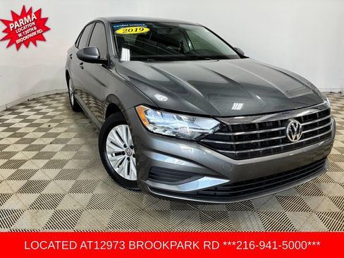 Used 2019 Volkswagen Jetta S w/ Driver Assistance Package FWD image 3