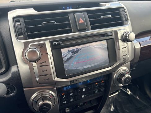 Used 2016 Toyota 4Runner Limited AWD/4WD image 27