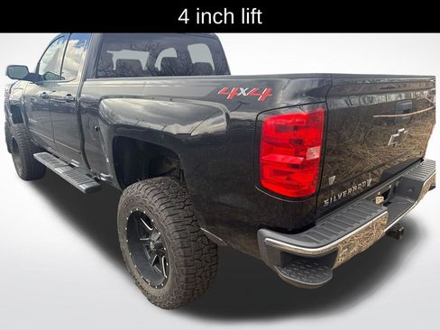 Used 2018 Chevrolet Silverado 1500 LT w/ All Star Edition image 3