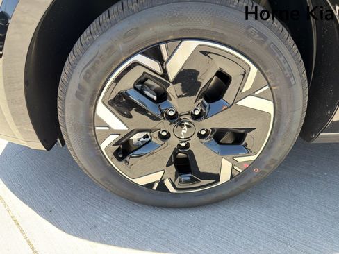 New 2026 Kia Niro Wave FWD image 8