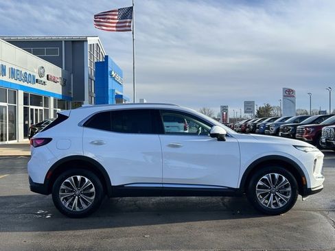 New 2026 Buick Envision Preferred image 13