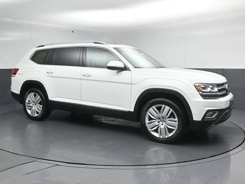 Used 2018 Volkswagen Atlas SEL Premium image 5