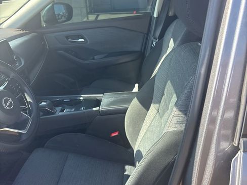 Used 2023 Nissan Rogue SV FWD image 6