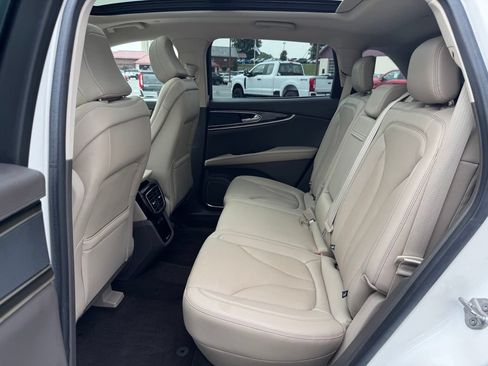 Used 2023 Lincoln Nautilus Reserve AWD/4WD image 24
