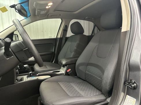 Used 2012 Ford Fusion SE image 17