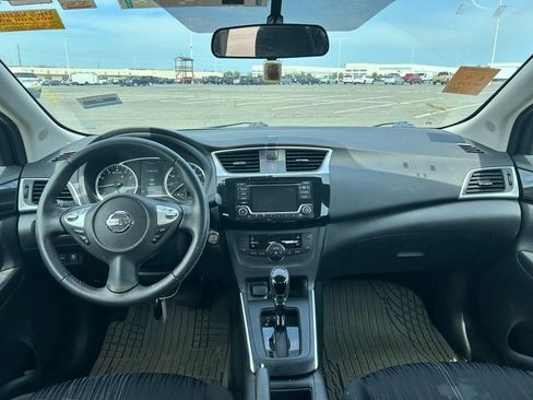 Used 2018 Nissan Sentra SV FWD image 15