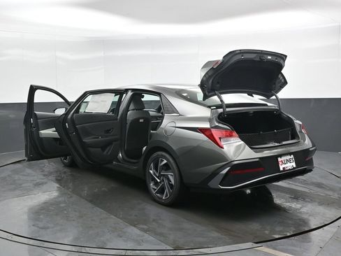 New 2026 Hyundai Elantra Limited w/ Cargo Package image 53