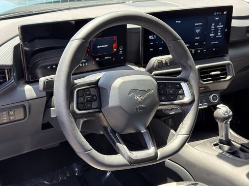 Used 2026 Ford Mustang Coupe RWD image 21