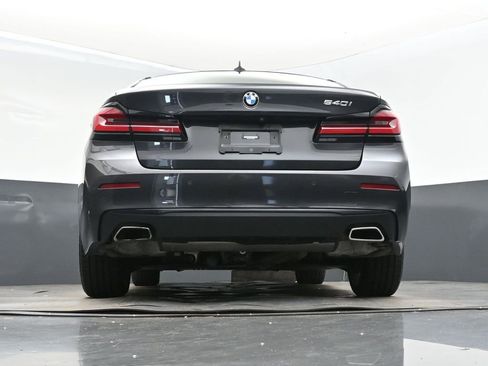 Used 2022 BMW 540i w/ Premium Package image 42