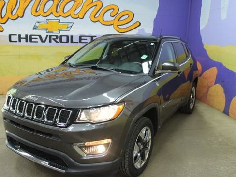 Used 2021 Jeep Compass Limited AWD/4WD image 4