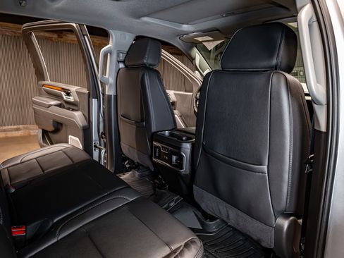 Used 2025 GMC Sierra 3500 Denali w/ Denali Reserve Package image 26