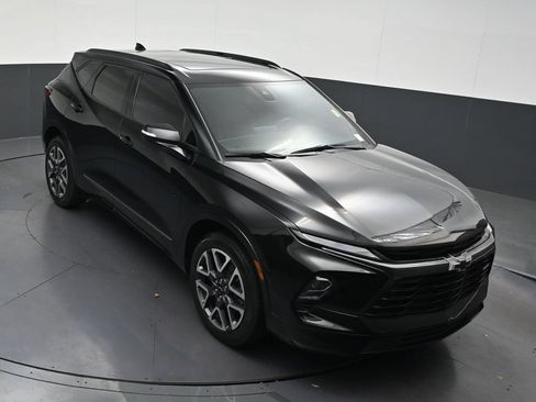 Used 2023 Chevrolet Blazer RS FWD image 21