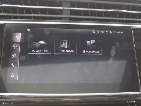 Certified 2025 Audi Q7 2.0T Premium Plus image 16