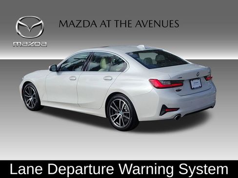 Used 2021 BMW 330i xDrive Sedan w/ Premium Package image 4