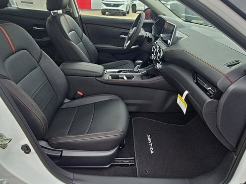New 2025 Nissan Sentra SR w/ SR Premium Package image 24