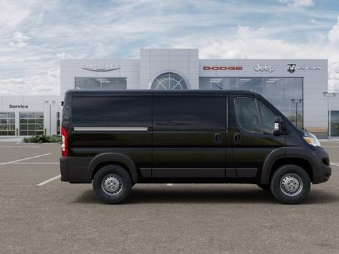 New 2026 RAM ProMaster 2500 w/ Premium Convenience Group FWD image 21