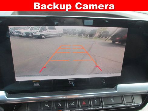 Used 2025 Chevrolet Silverado 1500 LT image 16