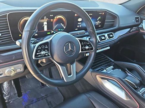 Used 2021 Mercedes-Benz GLS 450 4MATIC image 10