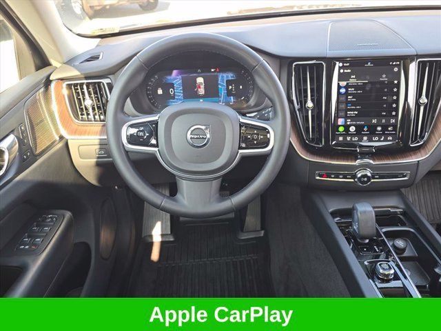 Used 2023 Volvo XC60 B5 Plus w/ Climate Package AWD/4WD image 21