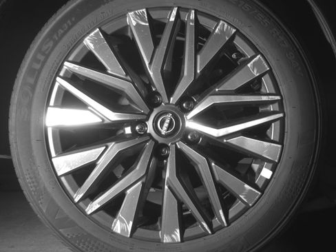 Used 2025 Nissan Altima 2.5 SV image 15