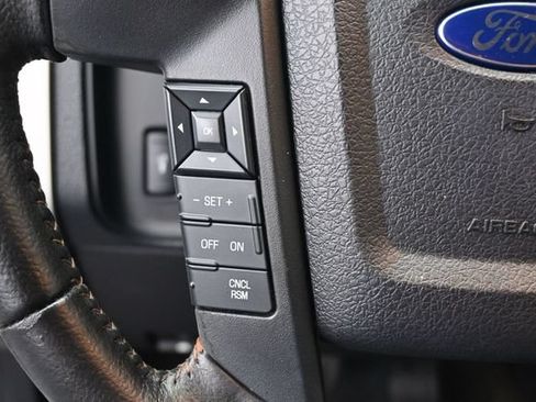 Used 2016 Ford Expedition EL King Ranch RWD image 28