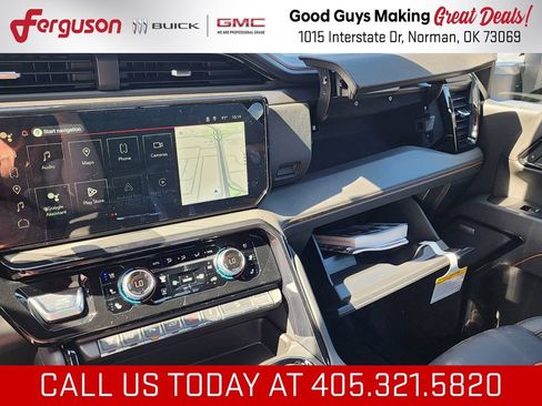New 2026 GMC Sierra 2500 AT4 w/ AT4 Premium Plus Package AWD/4WD image 37