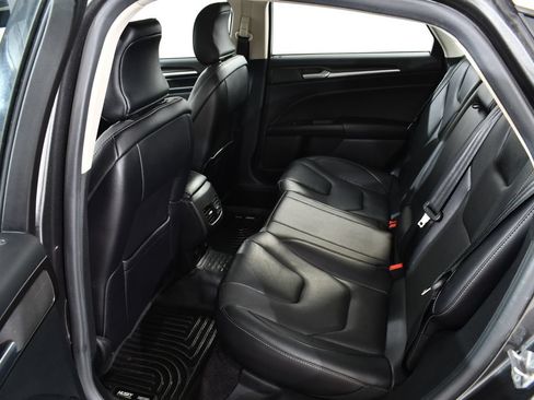 Used 2017 Ford Fusion Titanium FWD image 16