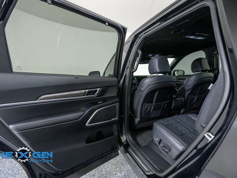 Used 2024 Kia Telluride SX X-Pro AWD/4WD image 26