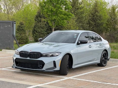 Used 2023 BMW M340i xDrive w/ Premium Package AWD/4WD image 4