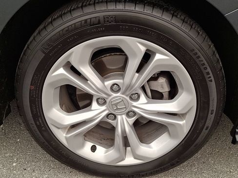 Used 2025 Honda Accord LX image 11