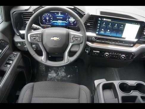 New 2026 Chevrolet Silverado 1500 LT AWD/4WD image 6