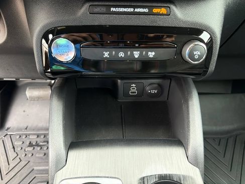 Used 2026 Ford Escape ST-Line w/ Tech Pack #1 FWD image 29