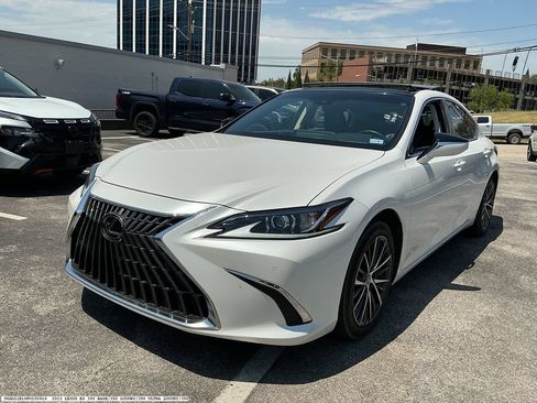 Used 2023 Lexus ES 350 w/ Premium Package FWD image 4