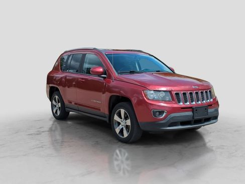 Used 2016 Jeep Compass High Altitude AWD/4WD image 2