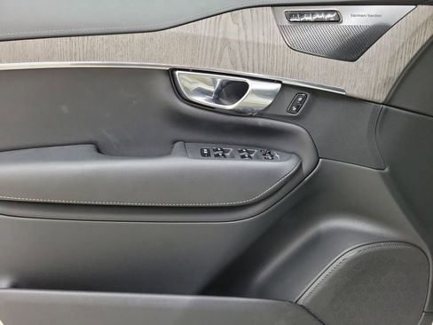 Used 2022 Volvo XC90 T6 Inscription w/ Advanced Package image 22