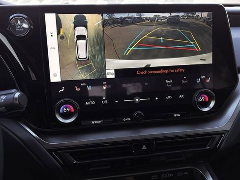 Used 2024 Lexus TX 350 350 Premium w/ Technology Package image 18