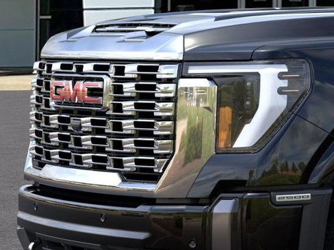 New 2025 GMC Sierra 2500 Denali w/ Denali Reserve Package image 55