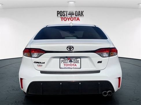Used 2025 Toyota Corolla SE image 6